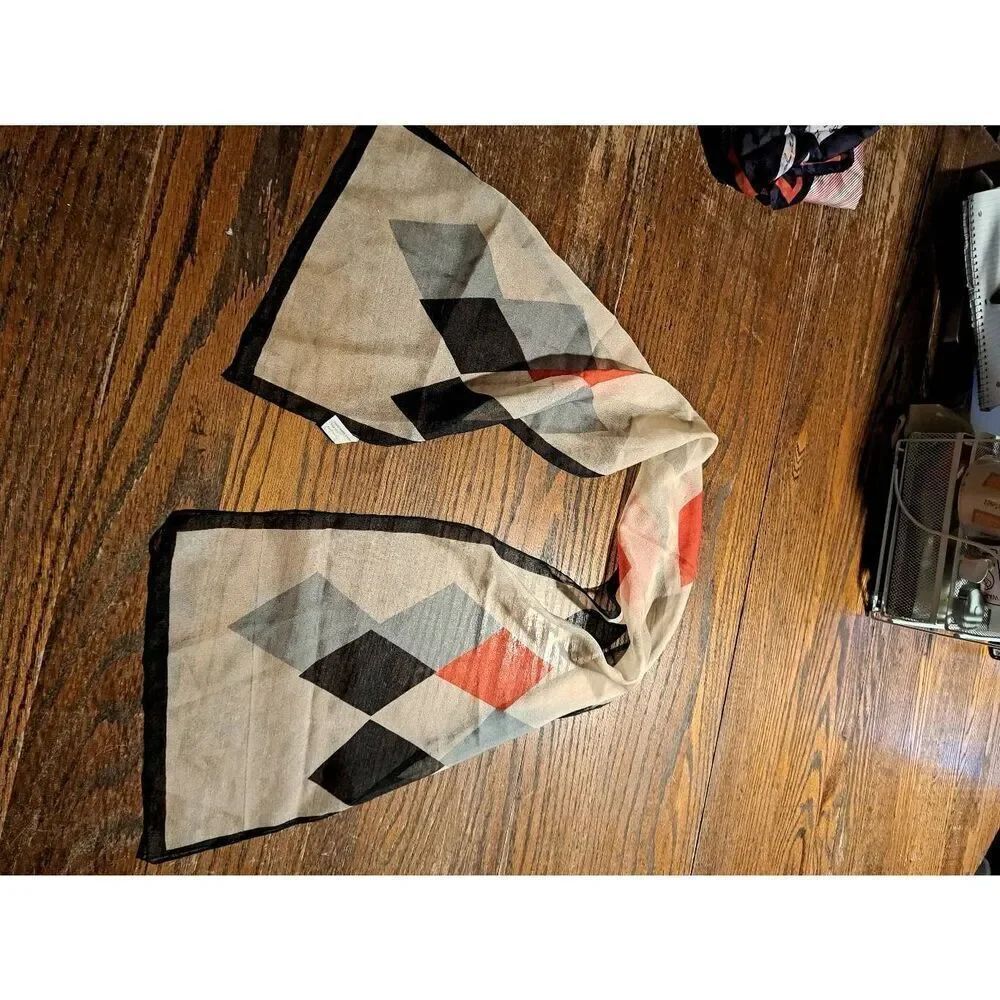 Vintage 1960s WPL209 Italy womens scarf wrap cream black gray red polyester